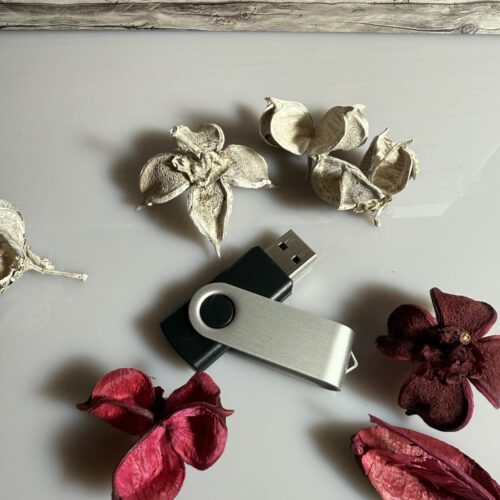 USB-Stick (64GB) mit individueller Wunschgravur